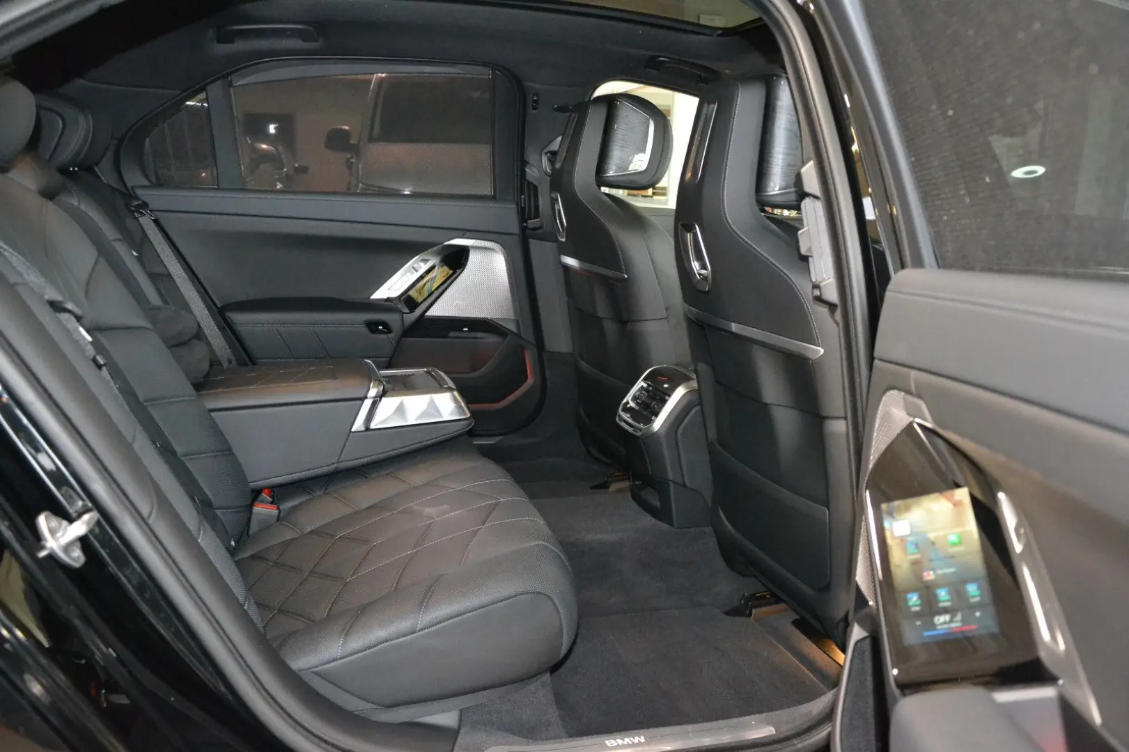 750 e xDrive Design