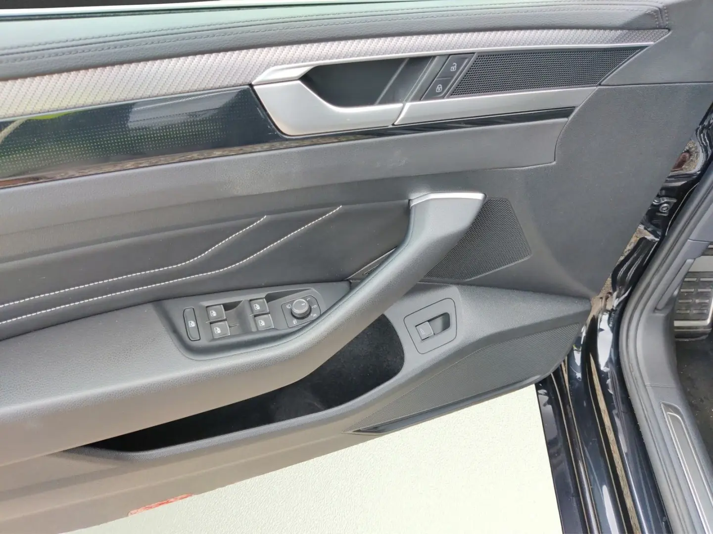 Arteon R-Line 2,0 l TSI DSG DSG
