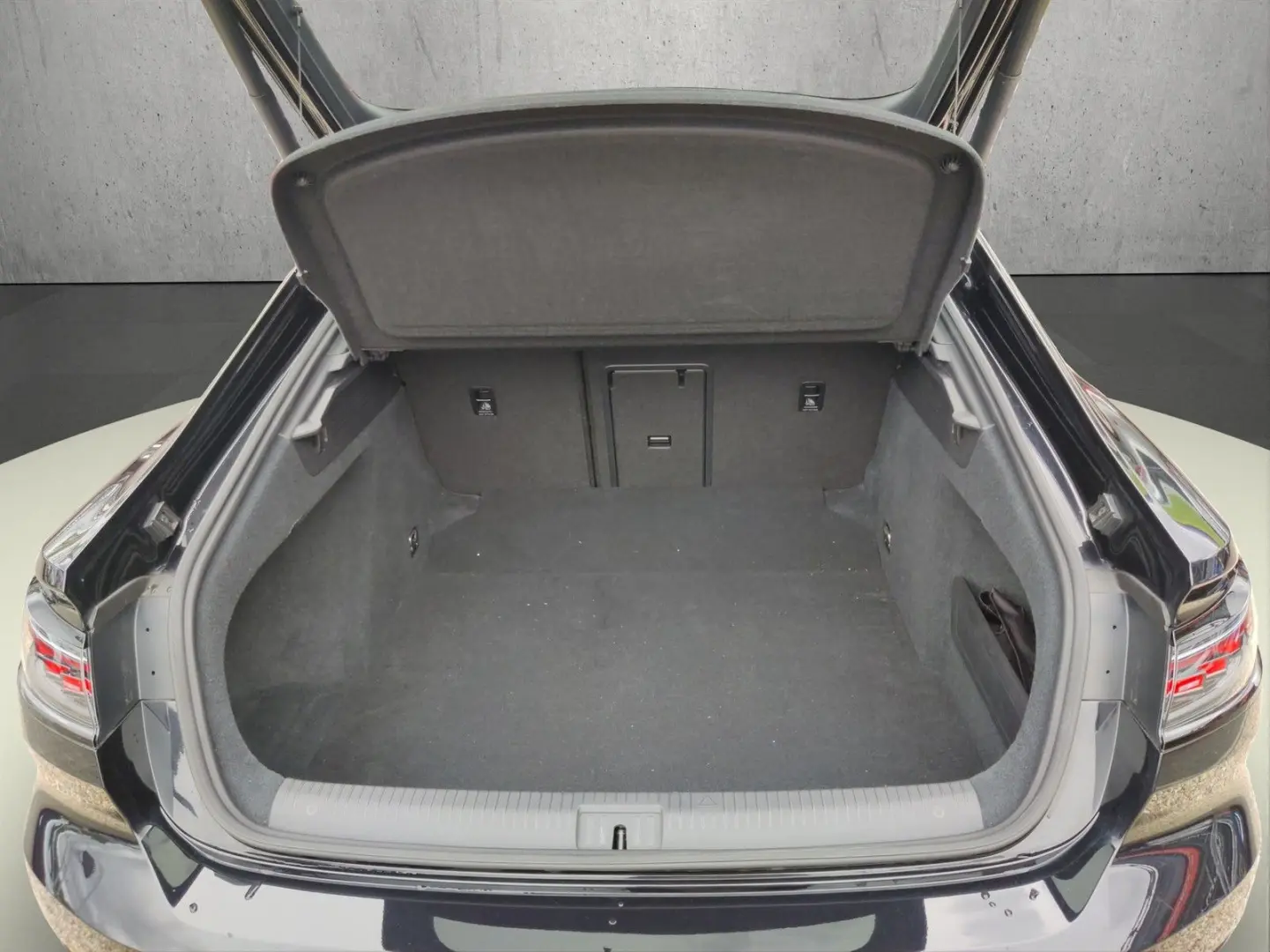 Arteon R-Line 2,0 l TSI DSG DSG