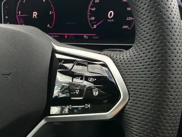 Arteon R Line 2.0 TDI*DSG*PANO*Virtual**VOLL**