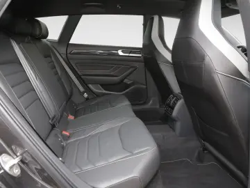 Arteon Shooting Brake R-Line 2,0 l TSI DSG IQ.LI