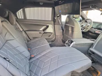750e xDrive M Sport