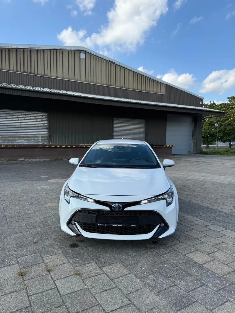 Corolla Hybrid Business Edition