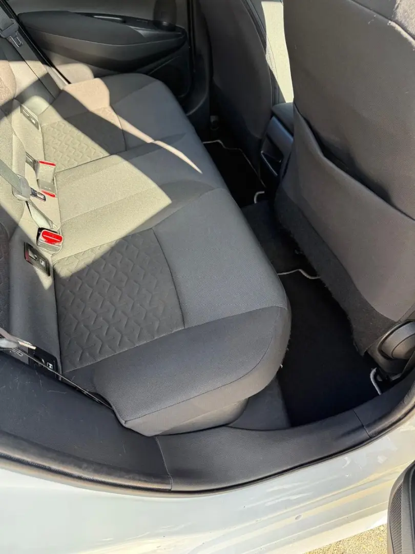 Corolla Hybrid Business Edition