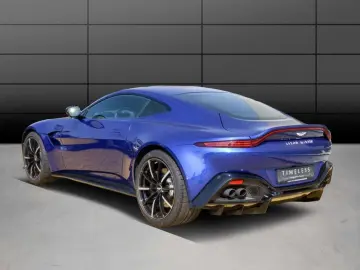 V8 Vantage