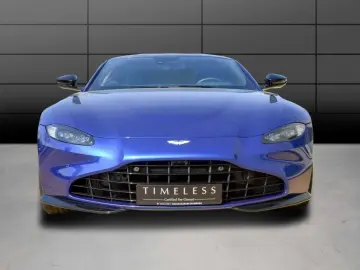 V8 Vantage
