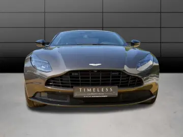 DB11 V8 Coupe