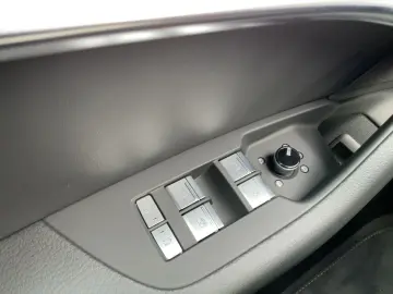 Audi A6 Limousine 50 TFSI e QU S-LINE MATRIX+HuD+360°