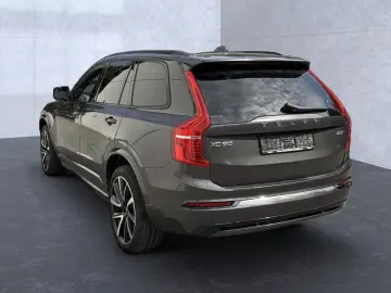 XC 90 Plus Dark AWD Bluetooth LED Vollleder