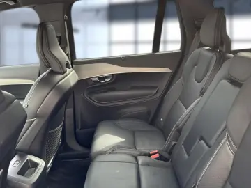 XC 90 Plus Dark AWD Bluetooth LED Vollleder