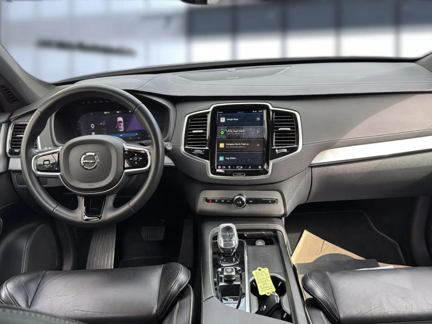 XC 90 Plus Dark AWD Bluetooth LED Vollleder
