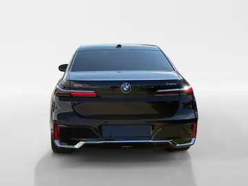 740d xDrive M Sport