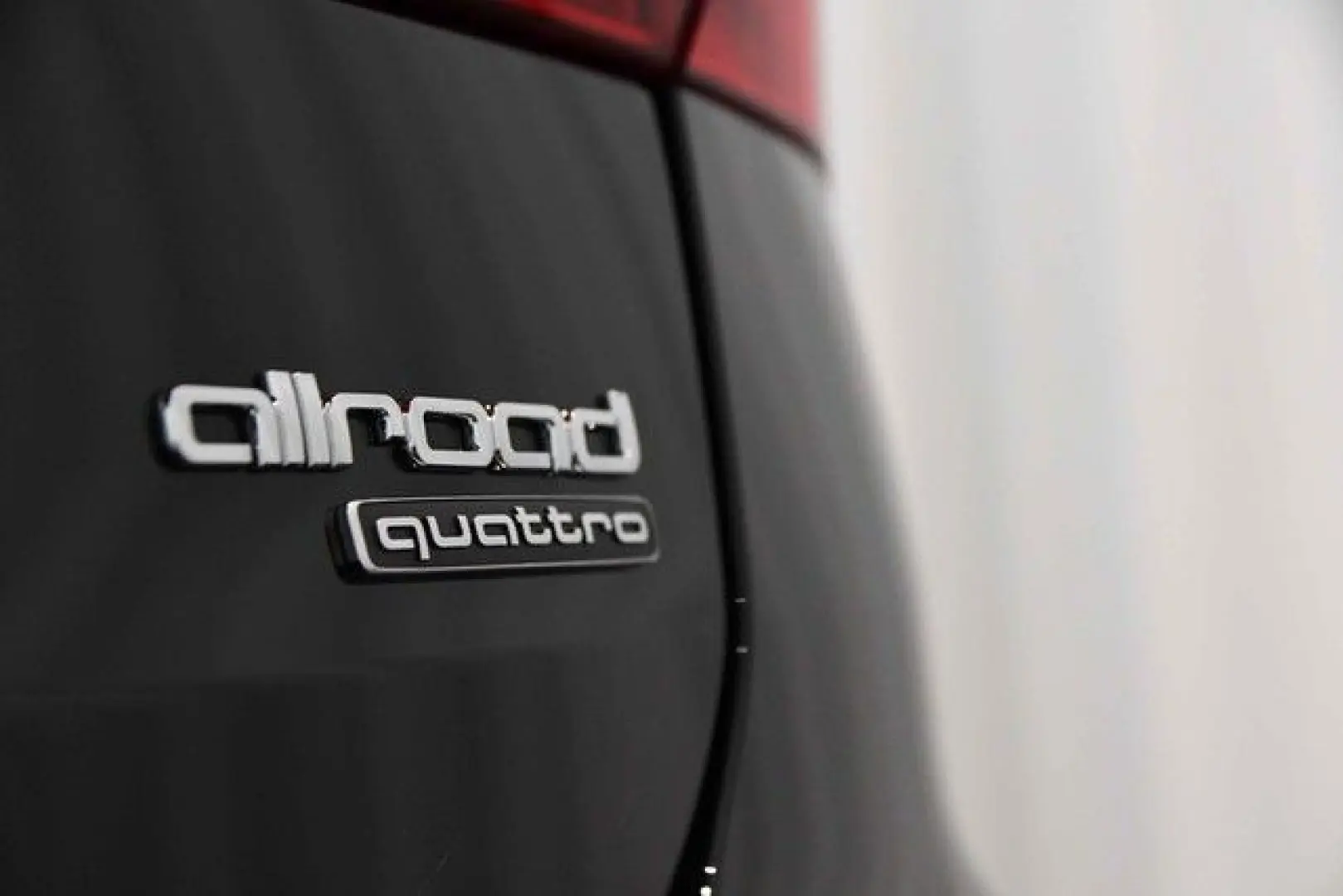 A6 allroad 40TDI quattro AHK StdHz Navi elekHeck