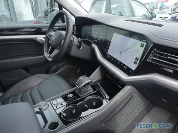 Touareg 3.0 TDI 4M ACC AHK Leder Navi RüKa Sitzh
