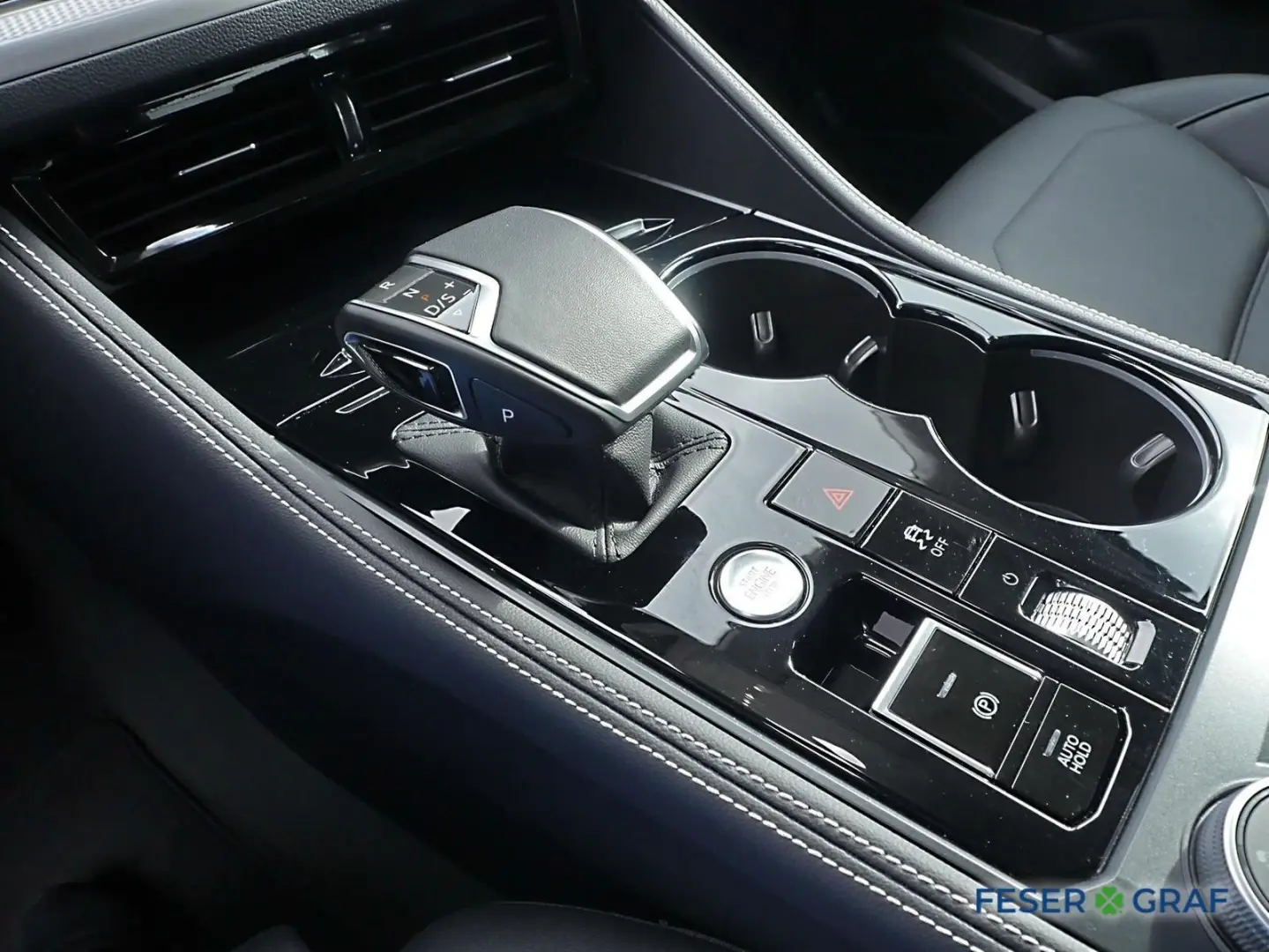 Touareg 3.0 TDI 4M ACC AHK Leder Navi RüKa Sitzh