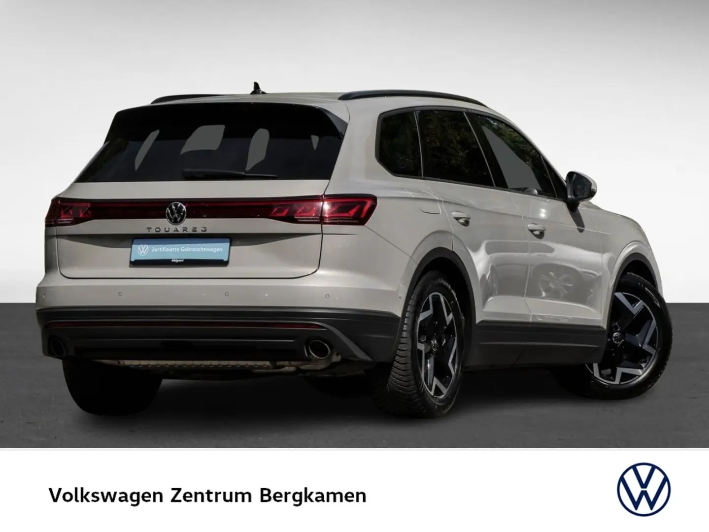 Touareg V6 LEDER ACC AHK eKLAPPE eSITZE NAVI DAB