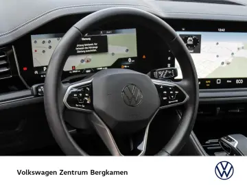 Touareg V6 LEDER ACC AHK eKLAPPE eSITZE NAVI DAB