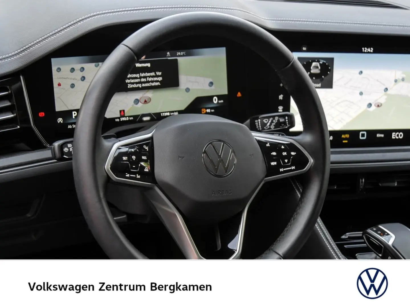 Touareg V6 LEDER ACC AHK eKLAPPE eSITZE NAVI DAB
