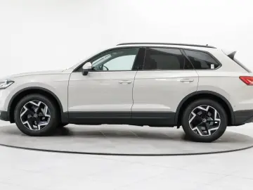 Touareg 3.0 TDI 4M AHK Luft Navi Kamera Virtual
