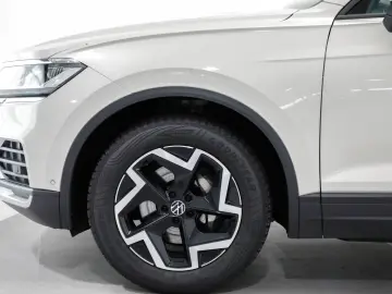 Touareg 3.0 TDI 4M AHK Luft Navi Kamera Virtual
