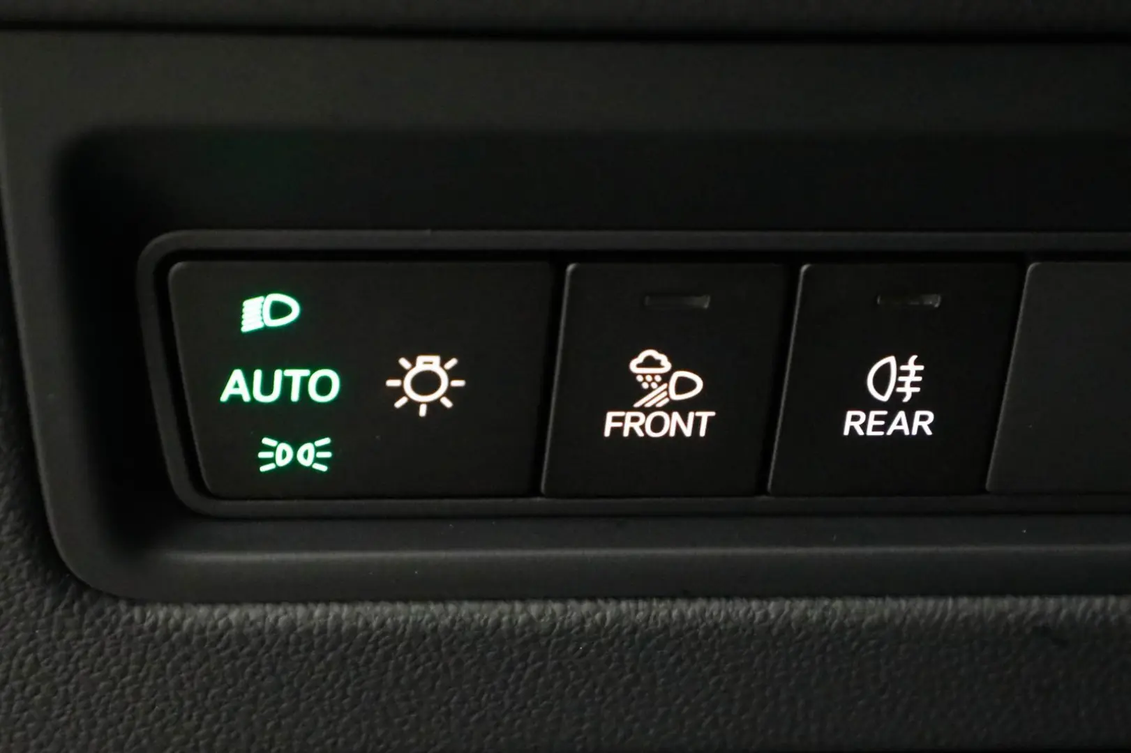 Touareg 3.0 TDI 4M AHK Luft Navi Kamera Virtual