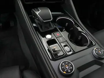 Touareg 3.0 TDI 4M AHK Luft Navi Kamera Virtual