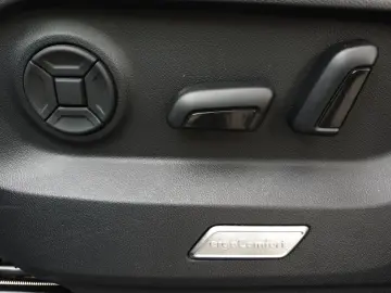 Touareg V6 TDI 4M AHK 4Z-KLIMA LM19
