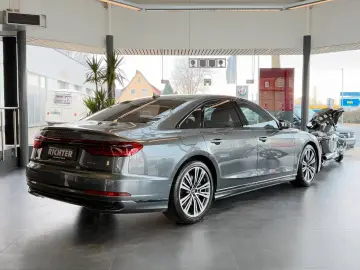 Audi A8 55 TFSI quatt. S-Line/360°/Head-Up/B&O/
