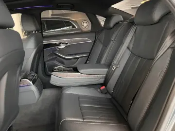 Audi A8 55 TFSI quatt. S-Line/360°/Head-Up/B&O/