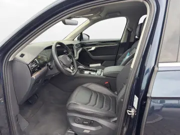 Touareg 3.0 TDI 4MOTION Elegance | LUFT | AHK |