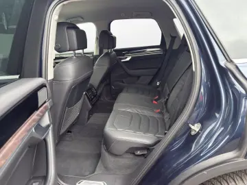 Touareg 3.0 TDI 4MOTION Elegance | LUFT | AHK |