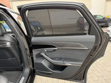 Audi A8 50TDI quattro S-LINE/B&O/AHK/MATRIX/OLED