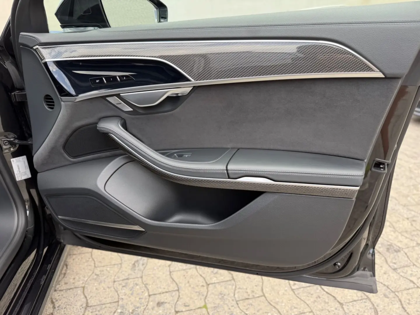 Audi A8 50TDI quattro S-LINE/B&O/AHK/MATRIX/OLED