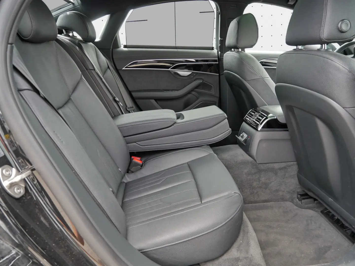 Audi A8 50 TDI quattro S line Air*Matrix*HuD*Pano