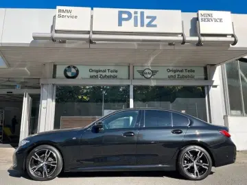 320 dA xDrive M Sport/ Leder/Standh./LED