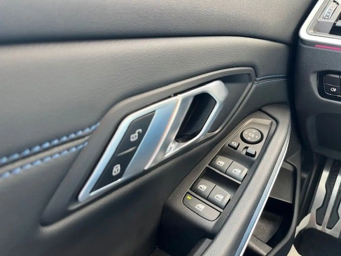 320 dA xDrive M Sport/ Leder/Standh./LED
