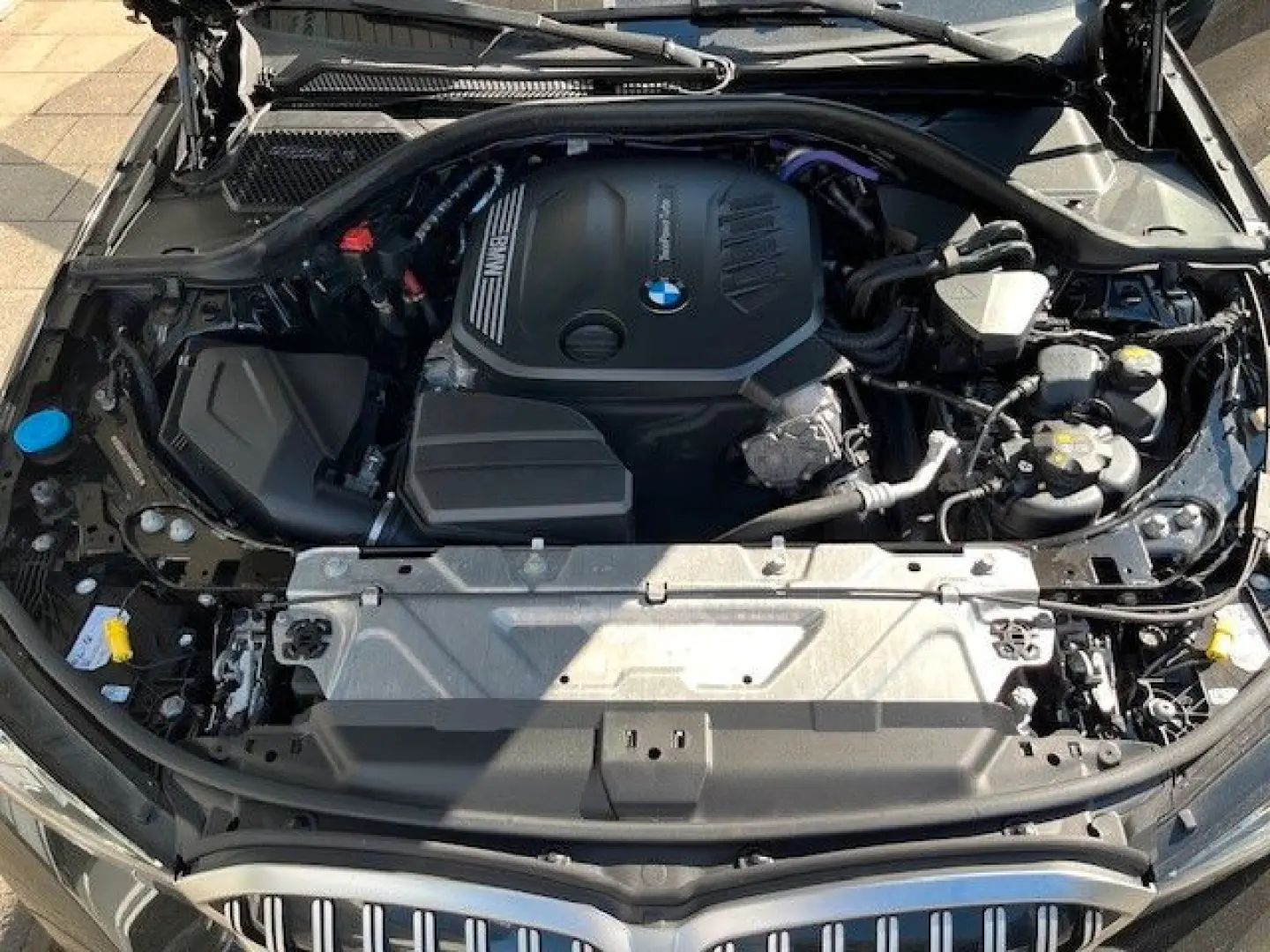 320 dA xDrive M Sport/ Leder/Standh./LED