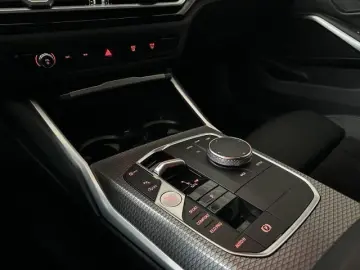 320 i Limousine M Sport HUD LED Kamera Navi. Sit
