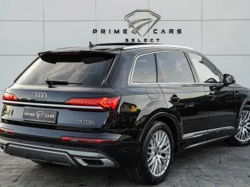 Audi Q7 3.0 55 TFSIe quattro Tiptronic S Line