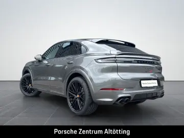 Cayenne GTS Coupe | PDCC | Hinterachslenkung |