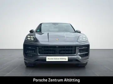 Cayenne GTS Coupe | PDCC | Hinterachslenkung |