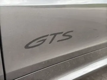 Cayenne GTS Coupe | PDCC | Hinterachslenkung |