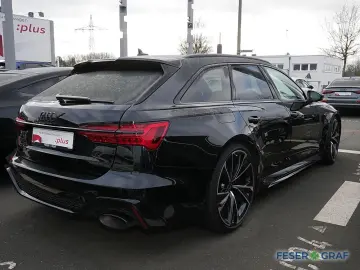 RS6 Avant AHK B&O Keramik Matrix Pano V-max 280