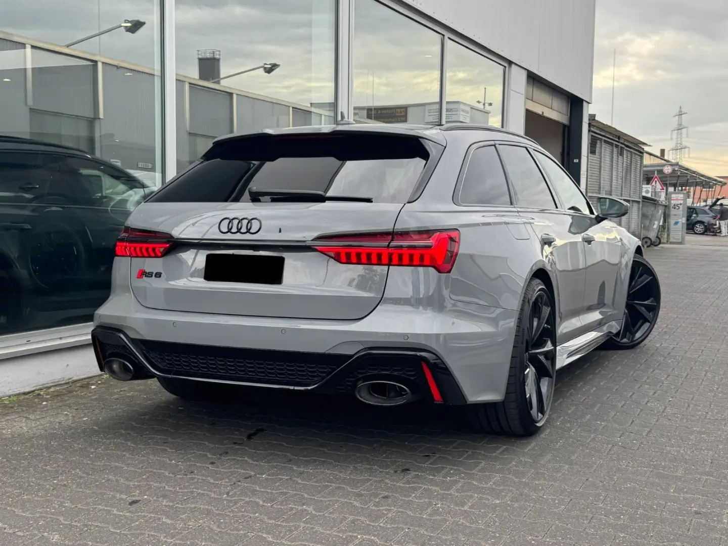 RS6 Avant RS-Dynamik/Sportabg/Matrix/Pano/AHK