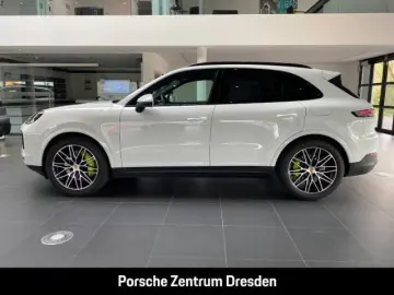Cayenne E-Hybrid Inno Pano SH v+h Luft Bose