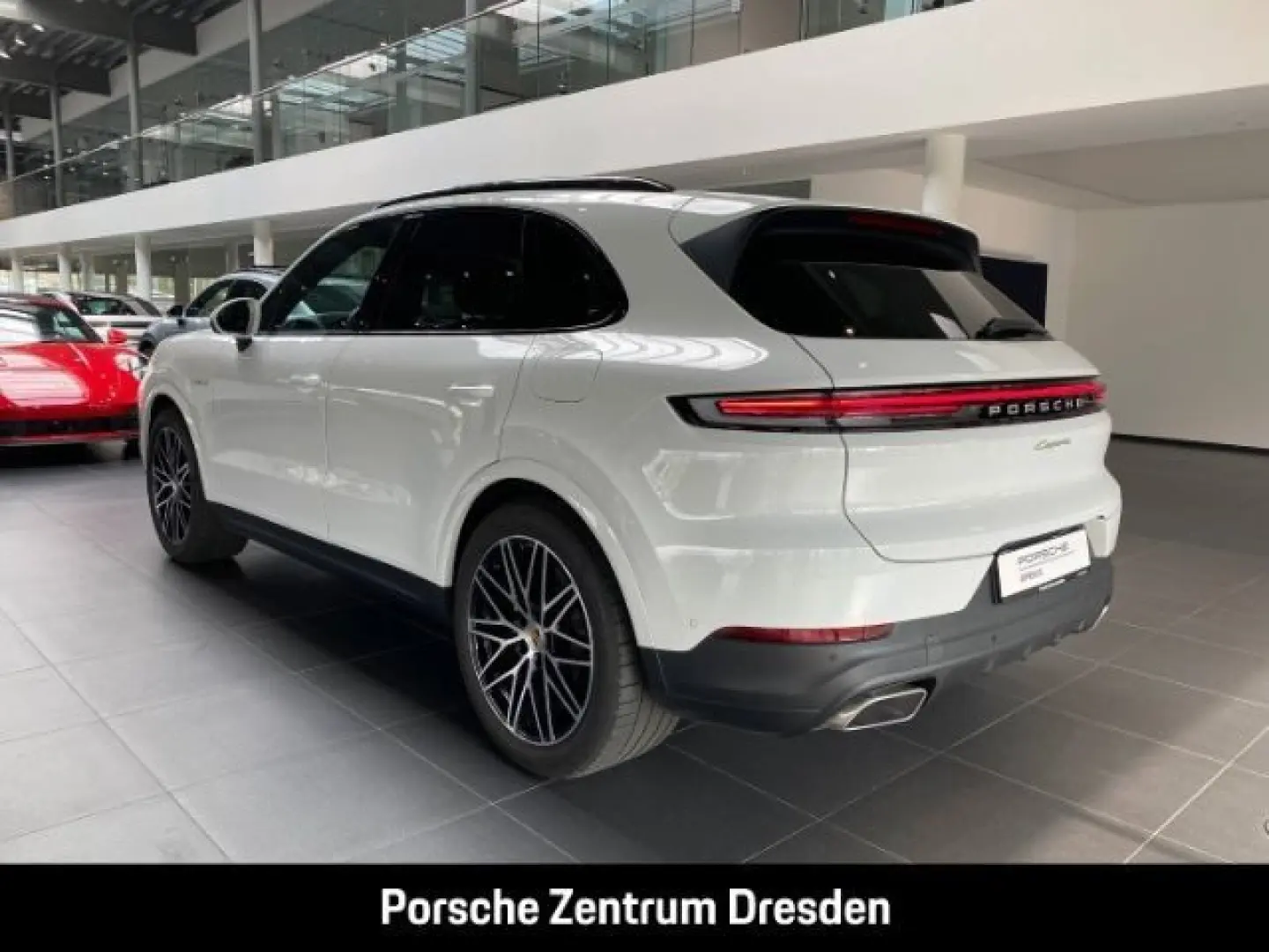 Cayenne E-Hybrid Inno Pano SH v+h Luft Bose