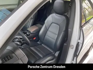 Cayenne E-Hybrid Inno Pano SH v+h Luft Bose