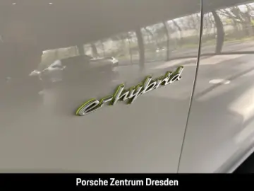 Cayenne E-Hybrid Inno Pano SH v+h Luft Bose