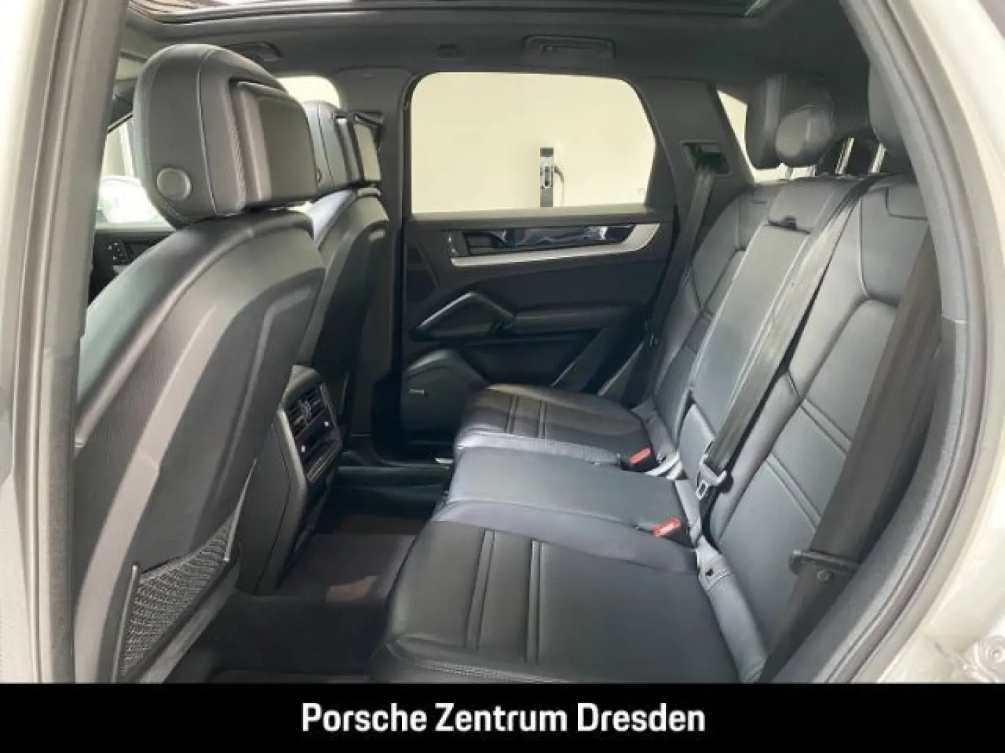 Cayenne E-Hybrid Inno Pano SH v+h Luft Bose