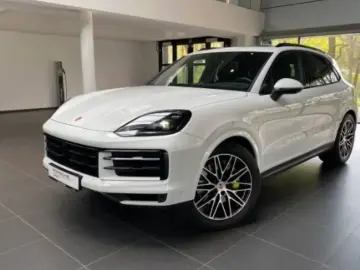 Cayenne E-Hybrid Inno Pano SH v h Luft Bose